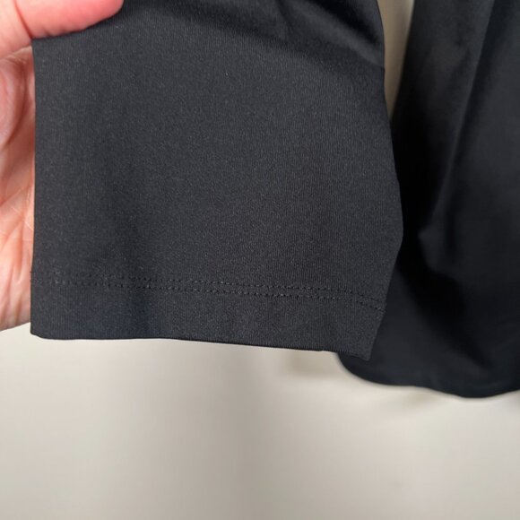 J. Mclaughlin Durham Ruffle Neck Top Size Large Black Catalina Cloth Travel Work - Picture 5 of 9